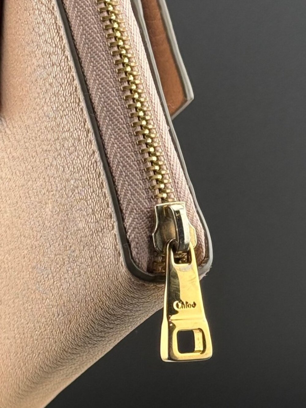 Authentic Chloe Drew Flap Wallet Pink Leather, Gold Hardware, Zip Wallet - Picture 12 of 14